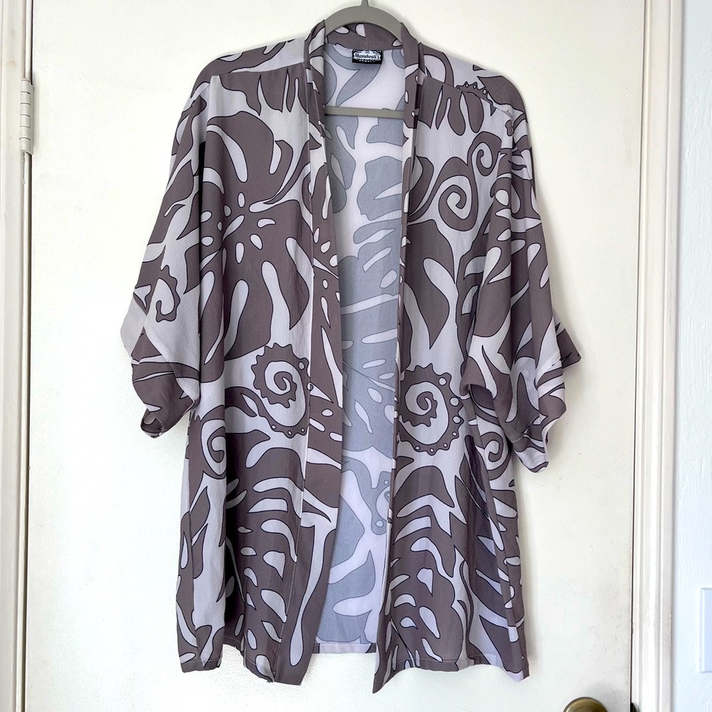 Manuhealli Cover-up Blouse